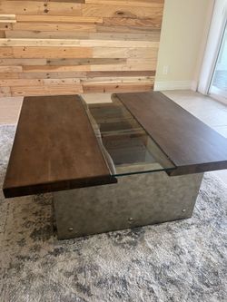 Modern coffee table. very nice