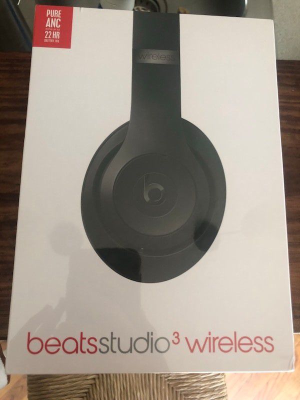 Brand New ! Beats Studio Wireless 3 Headphones. Still in Plastic