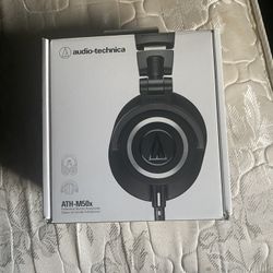 Audio-Technica ATH-M50X (BOX ONLY)