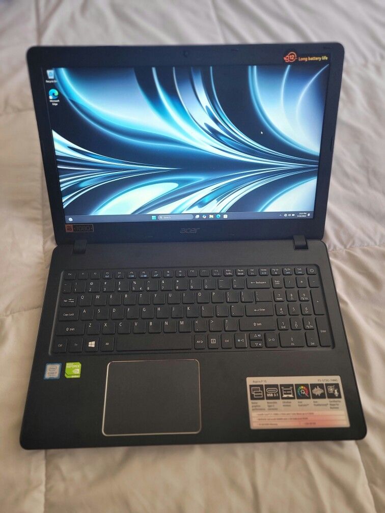 ACER LAPTOP 15" INTEL CORE i3 8gb ram 128 ssd LAPTOP WINDOWS 11 working fine charger included