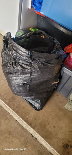 Big bag of boys clothes  size 14 /16  ans some 18 ... 40 for the bag