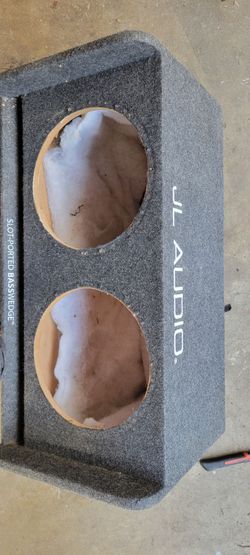 JL Audio dual 12" sub box
