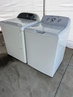 Washer & Dryer Set
