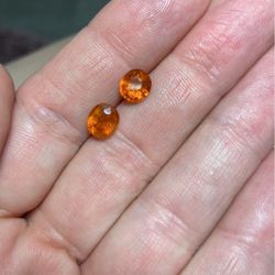 2 Orange Garnets 