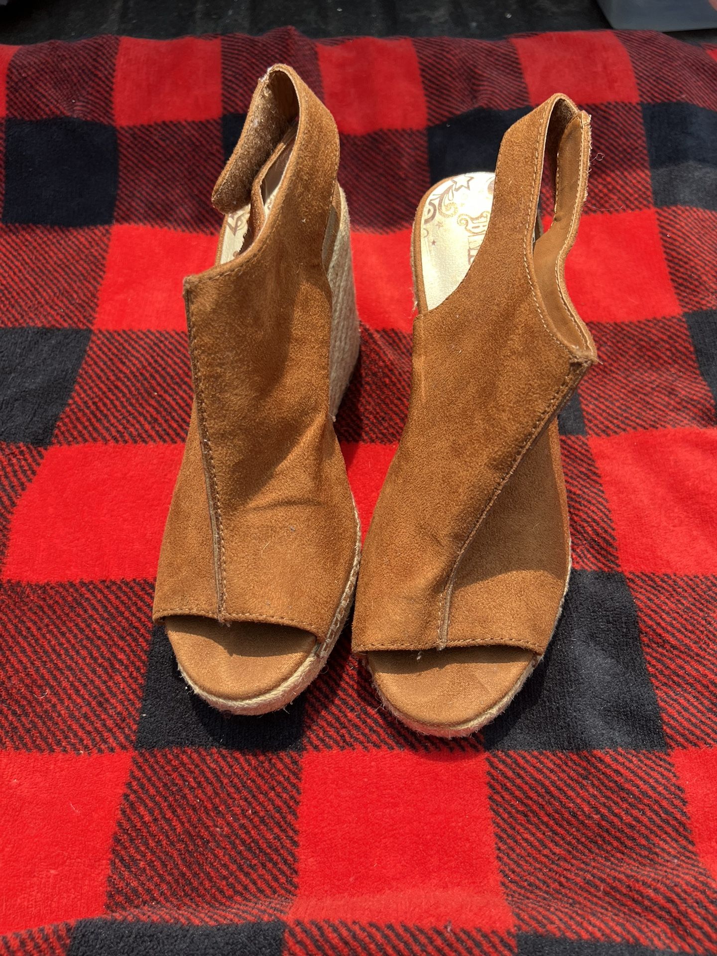 Brash Women Size 7.5 Brown Wedge Platforms Peep Toe Sandals Shoes