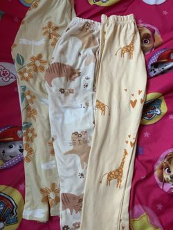 Dot Dot Smile Leggings