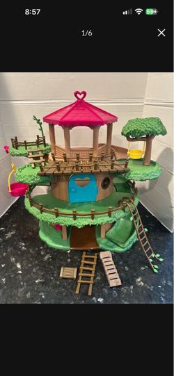 Li'l Woodzeez Tree House Playset Calico Critters Dollhouse Excellent Condition