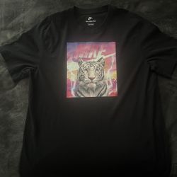 Black Nike Tee