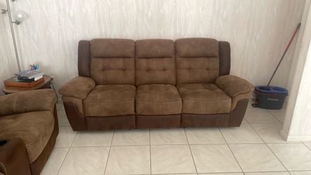 Brown Reclining Sofa Set – 3-Piece, 6 Seats, USB Ports & Cup Holders