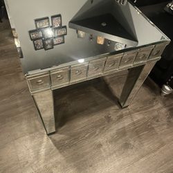 Mirror Table