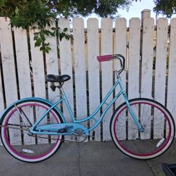 Columbia Palmetto 26in Mediun Frame Beach Cruiser 