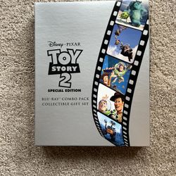 Toy Story 2 Collectible Blu-ray Gift Set