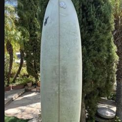 Surfboard 