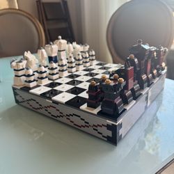LEGO Iconic Chess Set (RETIRED PRODUCT) 