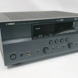 Yamaha A/V receiver RX-V661 - 7.1 channel