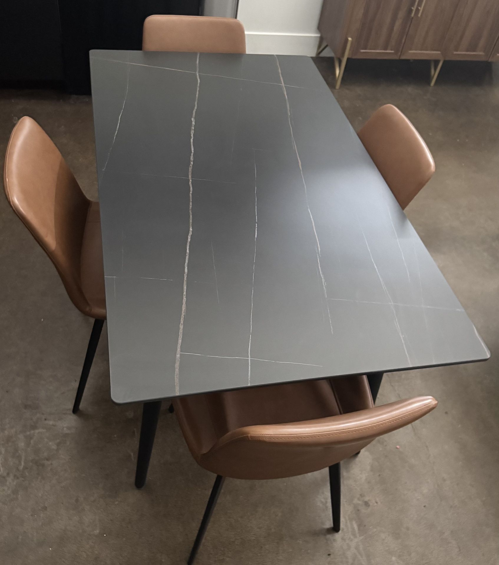 Dining Table And Four Chairs And Rarely To Use  It. Very Good Condition. 