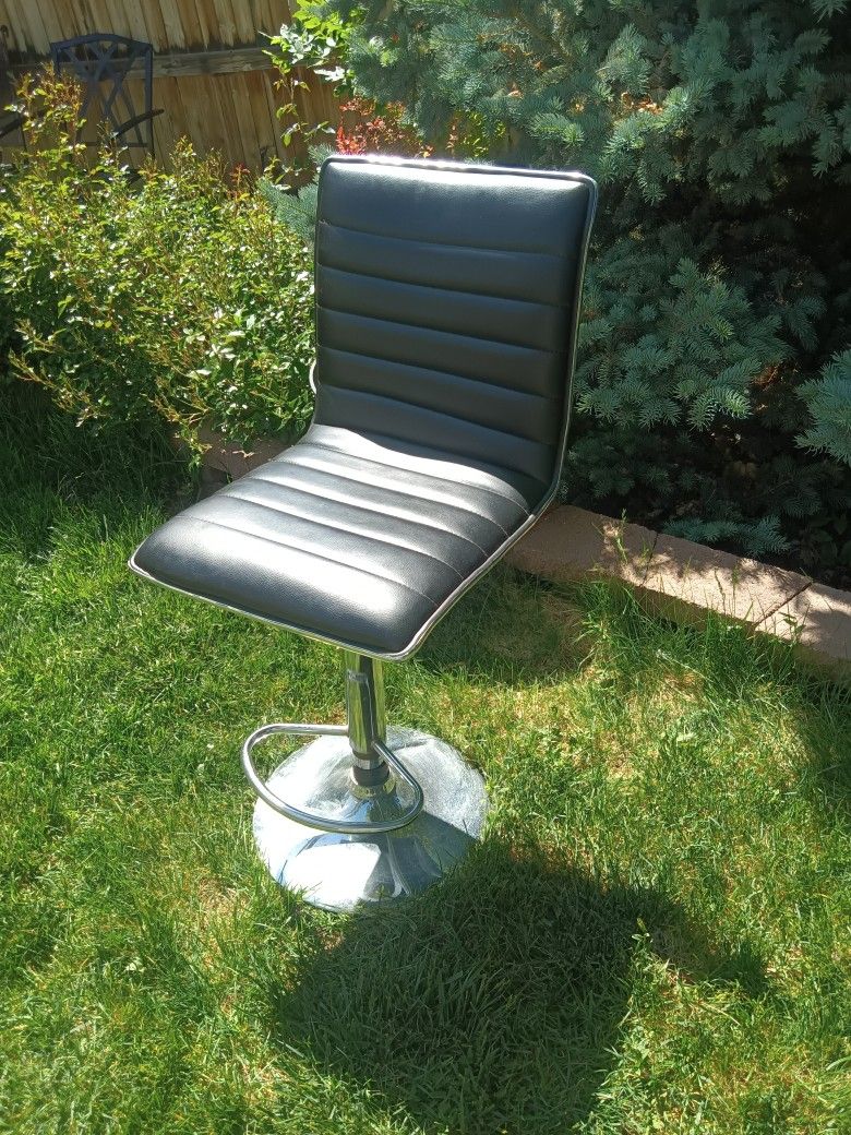 Rotating Adjustable Leather Barber Chair 16" x 15" x 36" tall