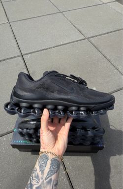 Nike Air Liquid Max ‘Triple Black’