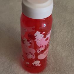 hello kitty valentines tumbler.