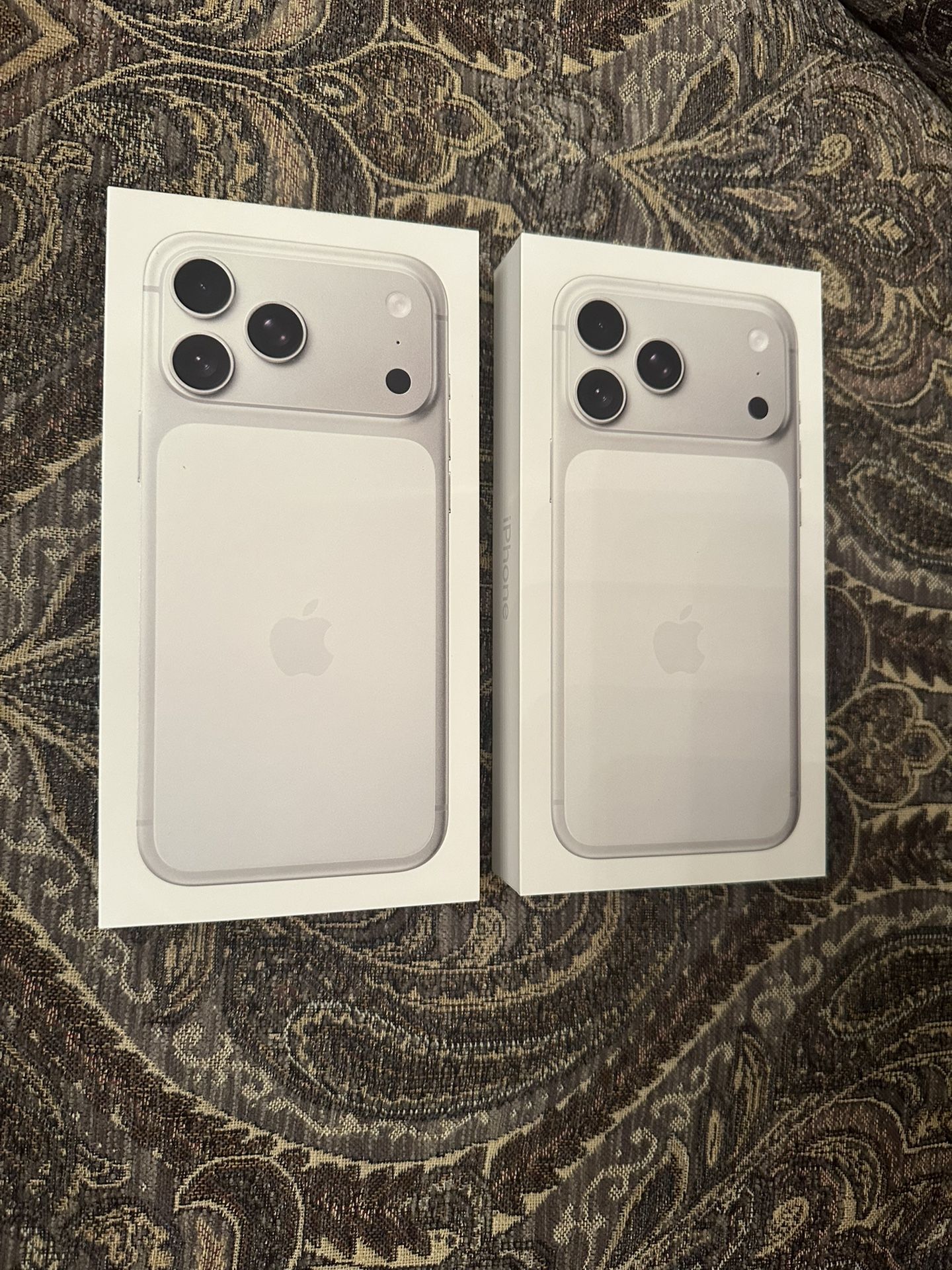 Apple iPhone 17 Pro Max 512gb Silver Unlocked I Can Drive To You