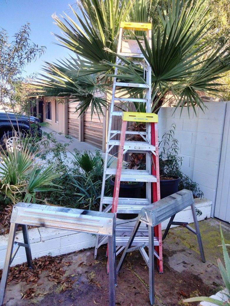 Ladders..Sawhorses..Ladder Jacks... Stabilizer