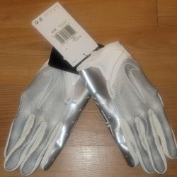 Brand New Nike Vapor Jet 7.0 White Metallic Silver Football Gloves Men Sizes Small, Large, XL