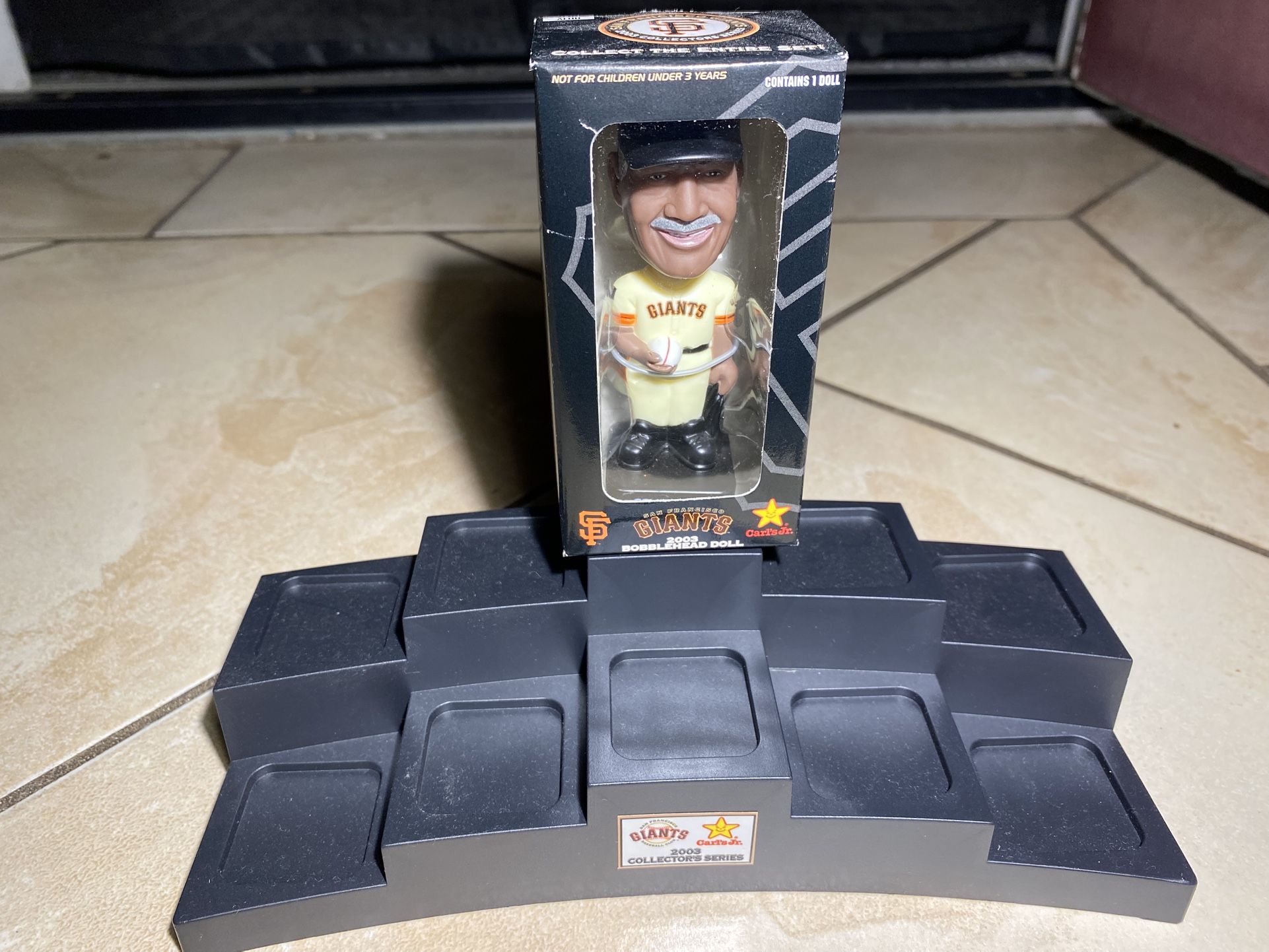 2003 4” Felipe Alou Bobblehead & Stand