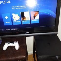 Ps4 Slim Comes With All Cables And One White Controller