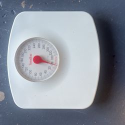 Bathroom Scale 