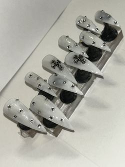 White Press On Nails 