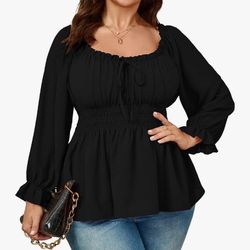 Womens Plus Size Smocked Top Size 1X 