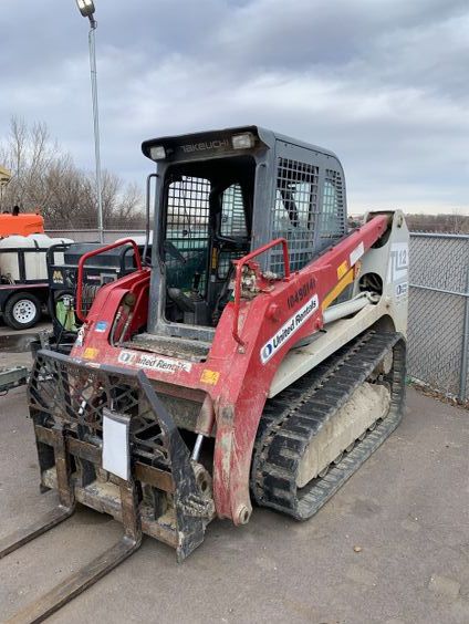 TAKEUCHI TL12CR Skid Steer