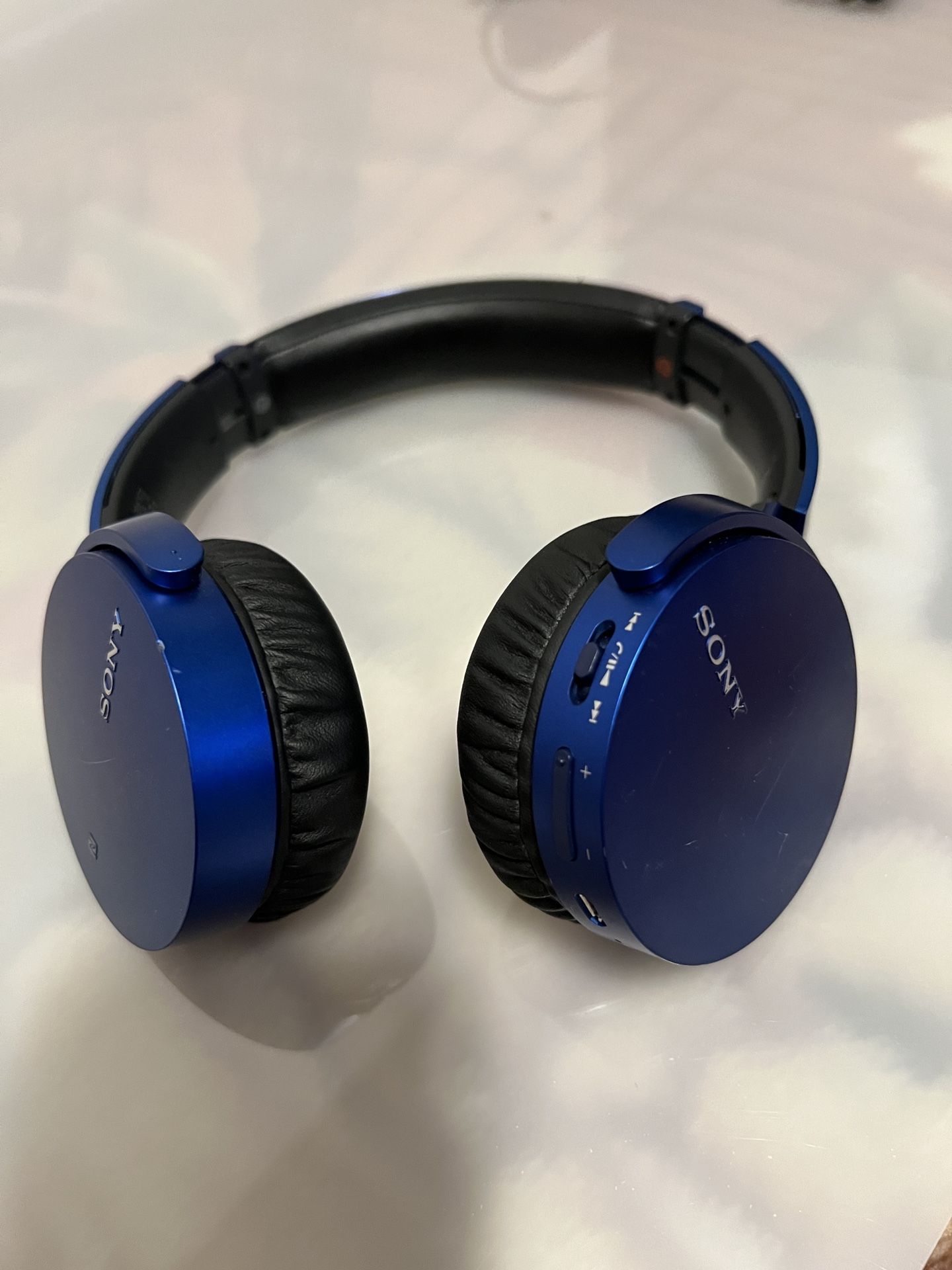 Sony MDR-XB650BT Bluetooth Headphones 