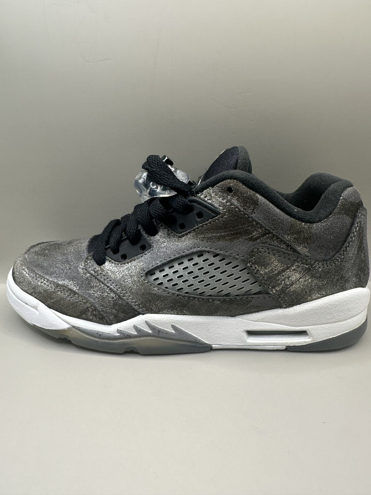 Jordan 5 Retro Low “All Star” Sz 4y/5.5w