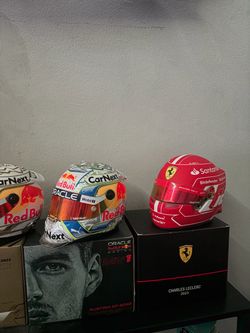 F1 model helmets 1:2 scale