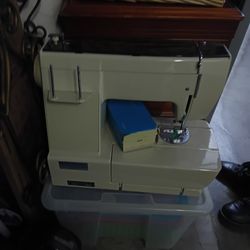 Sewing Machine 