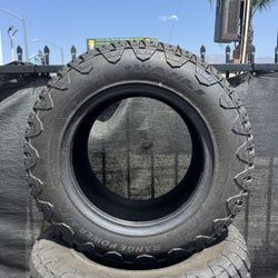 Brand New Tire Size LT 285 65 R18 
