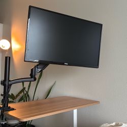 Dell SE2717HC Monitor 27” 1920 X 1080 (Full HD) With Desk Mount