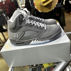 Wolf grey 5’s