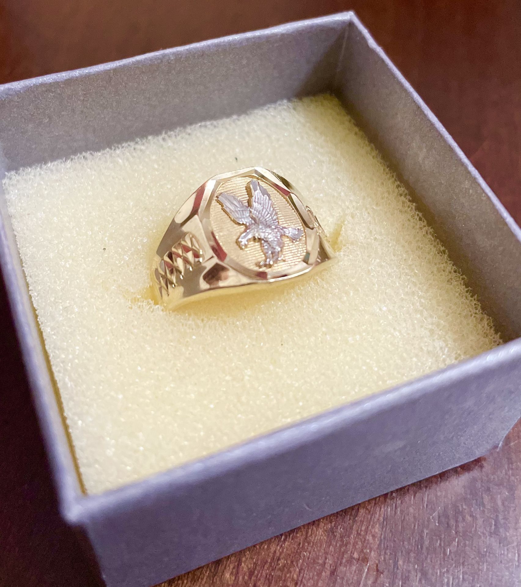 10k Gold Ring Size 9 OPEN TO TRADE