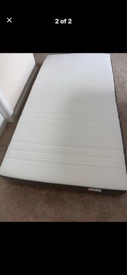 Twin mattress like new