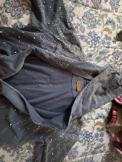Birth of a royal child 20K stellar zip up