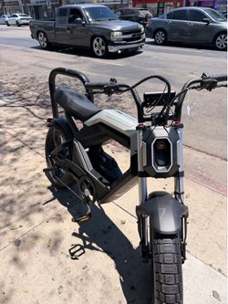 Aotos e-bike/ moped