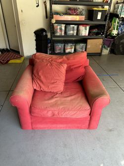 Free Love Seat