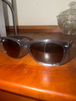 Ray-Ban New Wayfarer RB2132 – Large 58mm Polarized Sunglasses