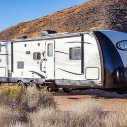 Keystone RV Avalanche 338GK