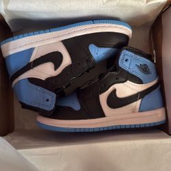 Jordan 1 toddler UNC