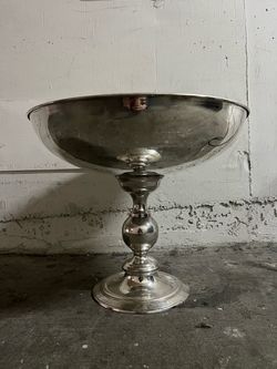 Silver plated bowl/vase
