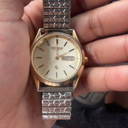 Watch Citizen Quartz *REAL* Two Tone Gold & Silver vintage Watch 