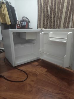 Mini Fridge